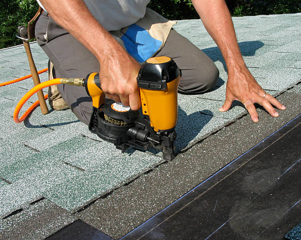 Emergency Roofing Services: Choosing the Right Contractor