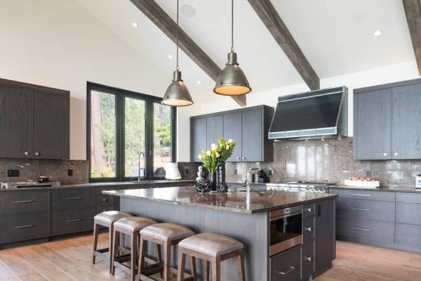 From Drab to Fab: Kitchen Makeover Success Stories